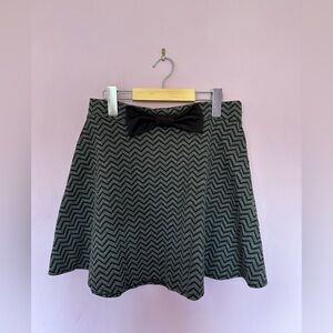 Cute Bow Patterned Black Skirt